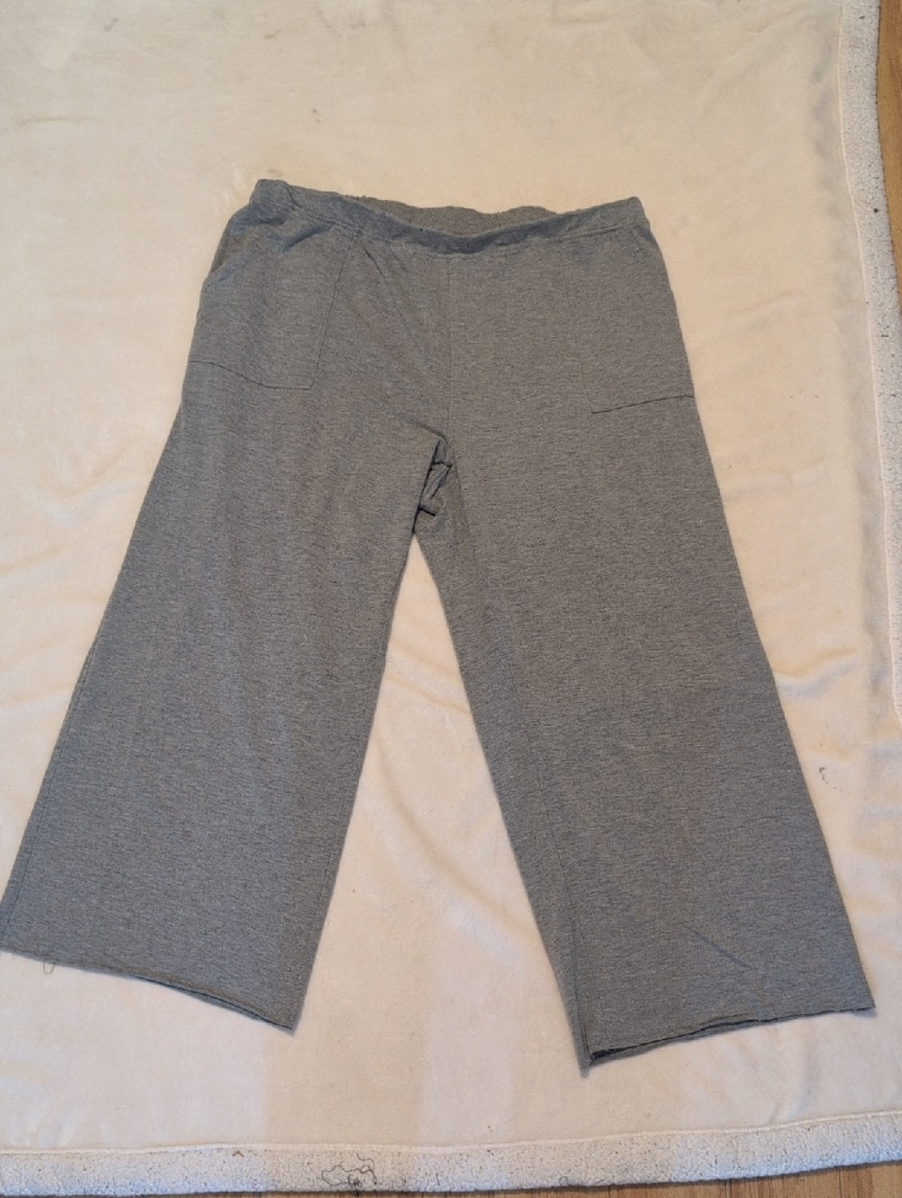 Sportelle Woman's Heather Gray Wide-Leg Sweatpants Size 2X